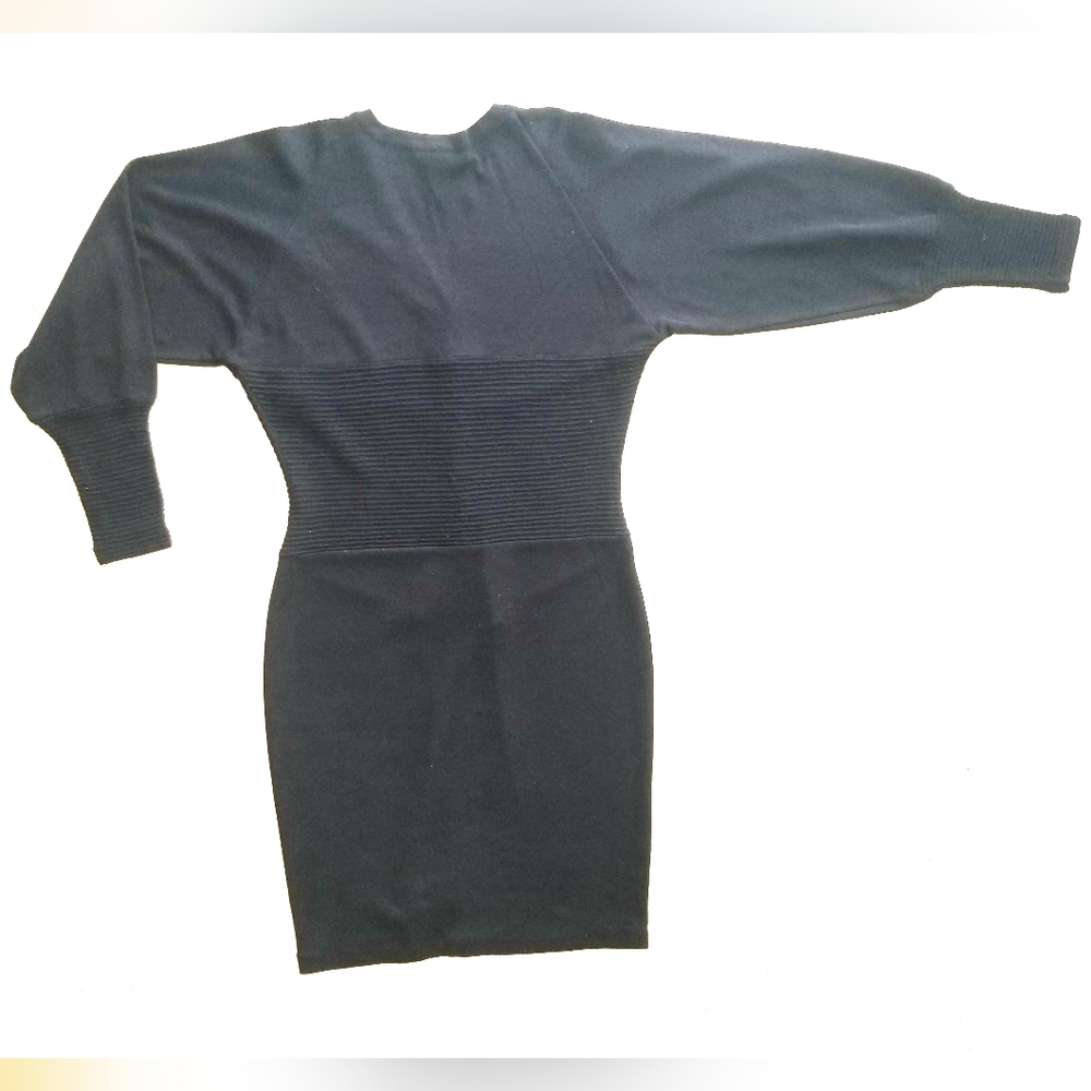 NWOT Semplice Black L/s Knit Dress. Size L